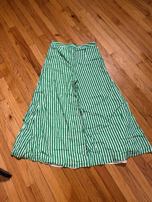 NWOT Anthropologie Mackenzie Striped Extra Wide Green/White Gaucho Crop Pants Sz 10 - Image 9