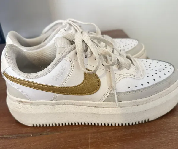 Air Force 1 - Image 4