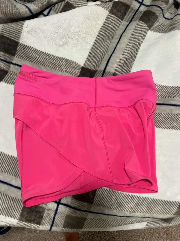 Lululemon HR Speed Up Sonic Pink Shorts 4 Tall - Image 4
