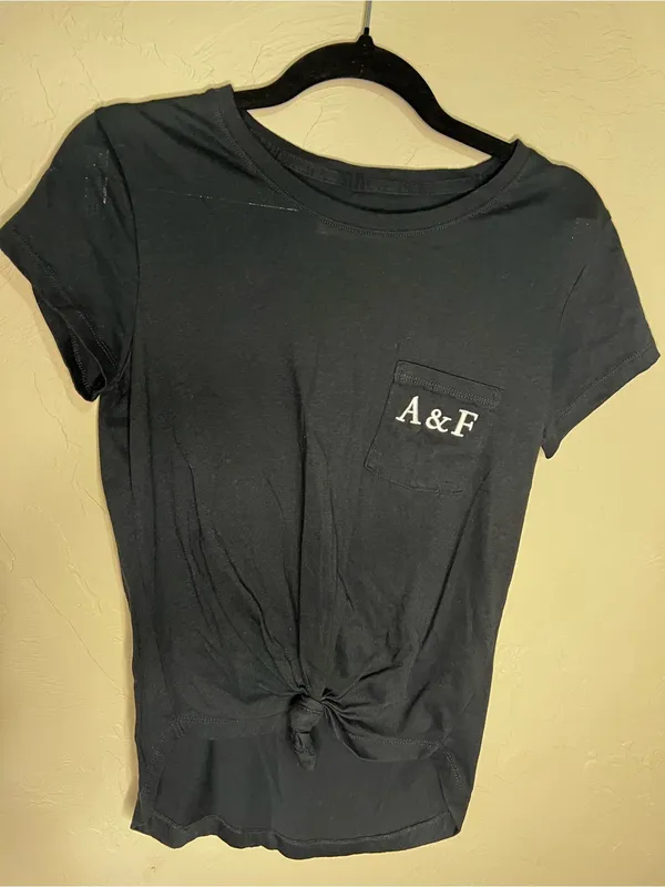 Abercrombie &‎ Fitch SoftAF Black Tie Front Pocket Tee Casual Short Sleeve Top - Image 2