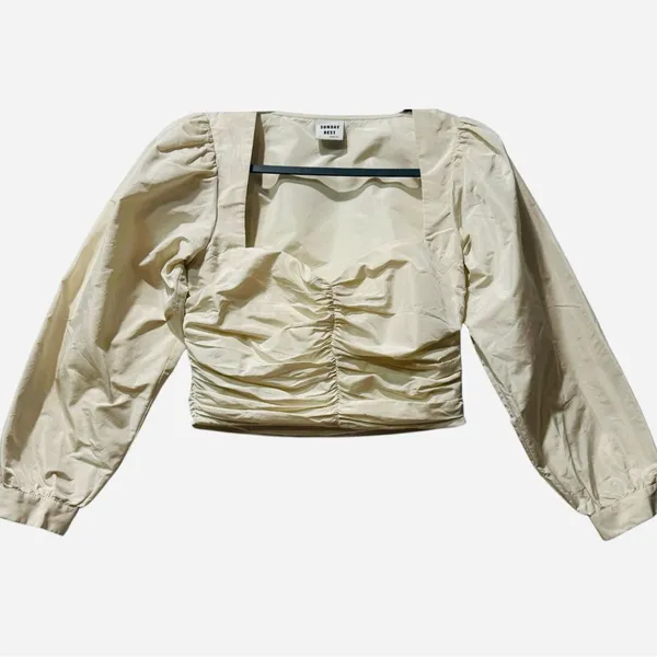 Aritzia Sunday‎ Best Cream Petal Top Ruched Cropped Taffeta Blouse Size 4 - Image 2