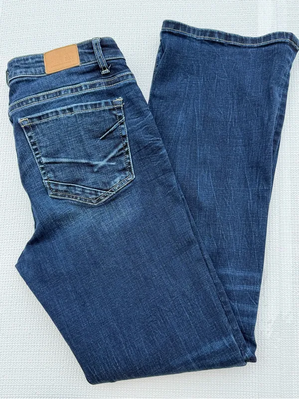 BKE Payton Bootcut Jeans Women’s 29x31.5 Mid Rise Stretch Dark Wash Denim - Image 11