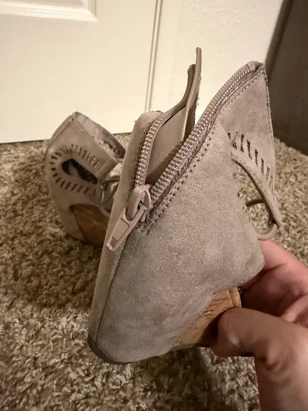 Steve Madden nyc heeled sandals - Image 13
