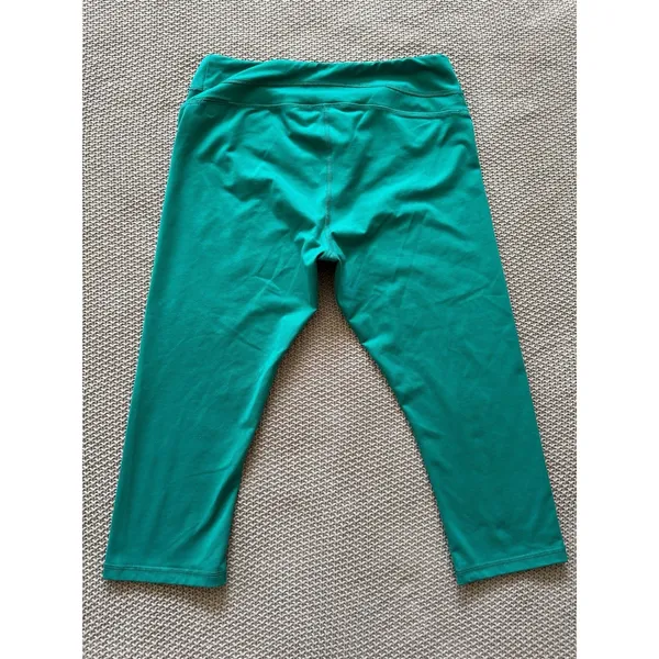 The North Face Flash Dry Women Active Wear Capri Leggings Green‎ Size Small - Image 5