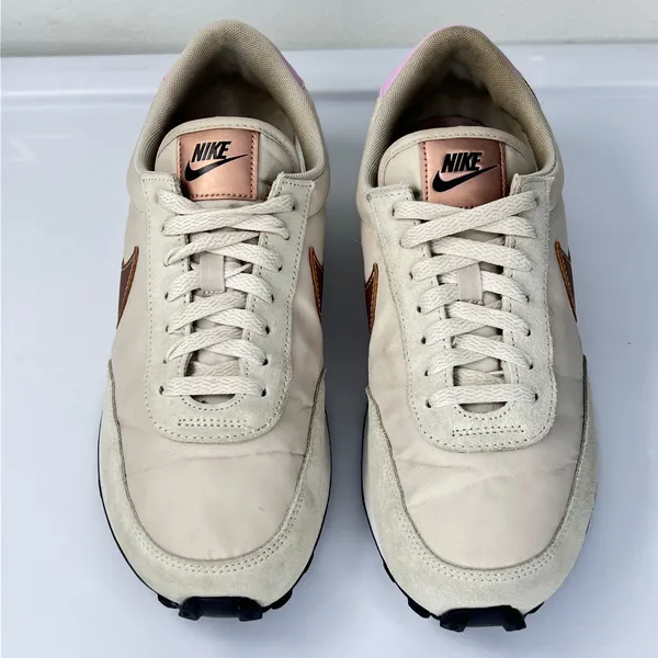 Nike Daybreak Pale Ivory Metallic Copper Pink Sneakers CU5324-100 Womens 9 - Image 3