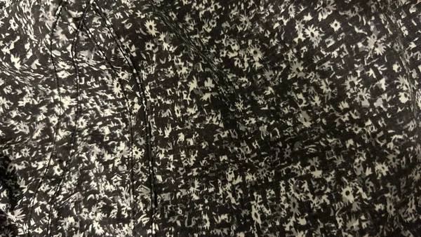 Black and White Lululemon shorts  - Image 4