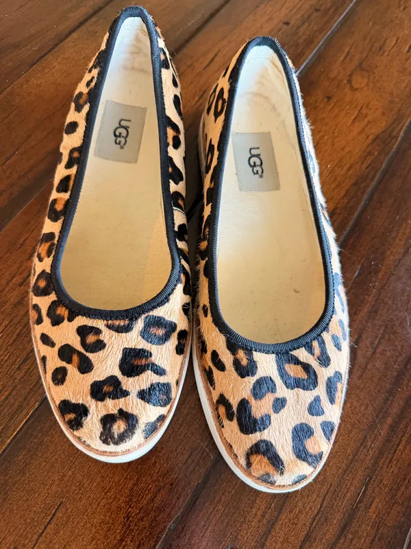 UGG Leopard Calf Hair Ballet Flats Women’s 7 Animal Print Leather Slip On Shoes - Image 3
