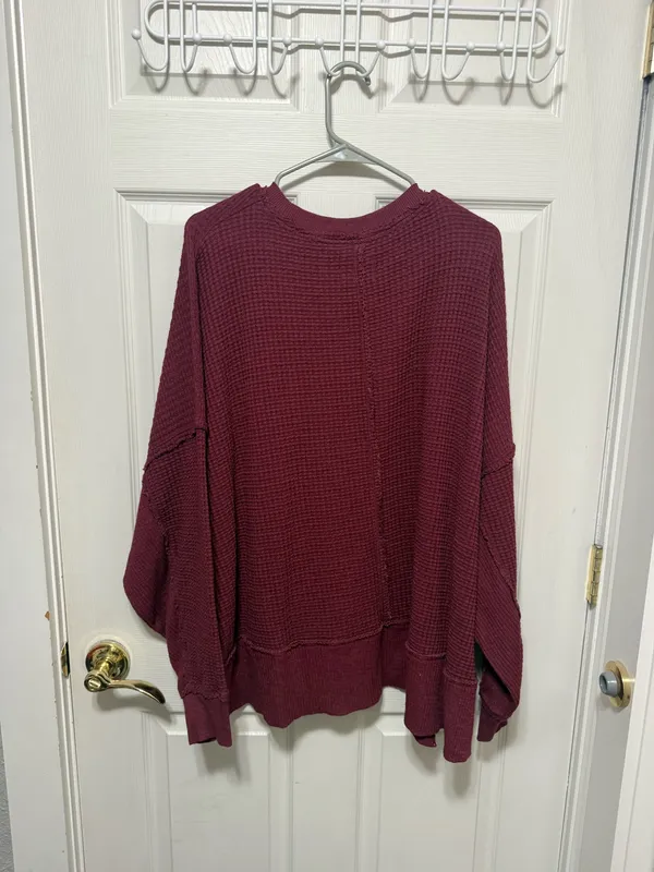 American Eagle Long Sleeve Top Women’s - Image 2