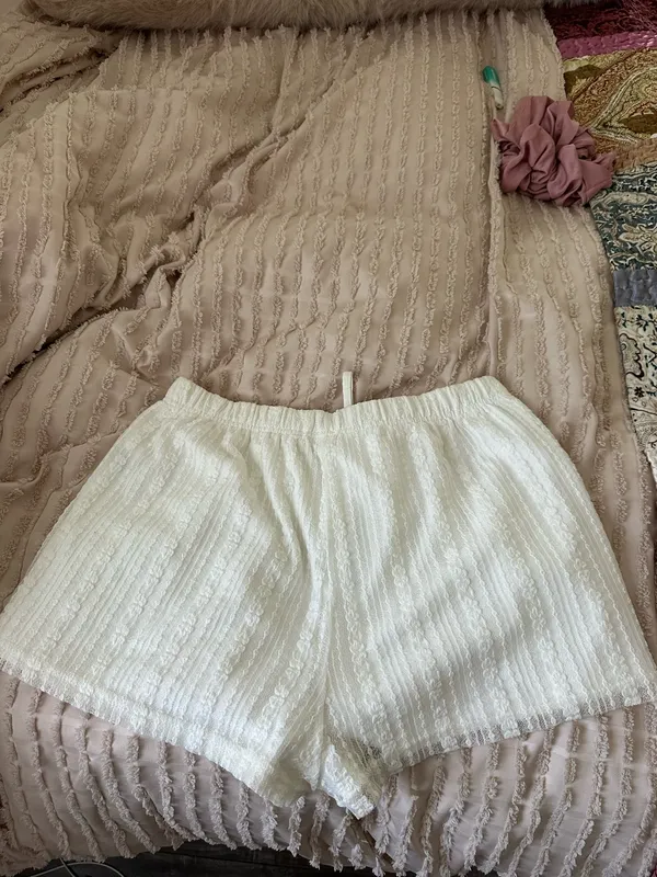 White Lace Beach Set Size M - Image 4