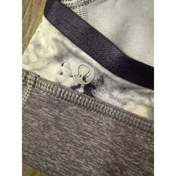 lululemon athletica size 6 adjustable grey blue pink sports bra criss cross back - Image 3