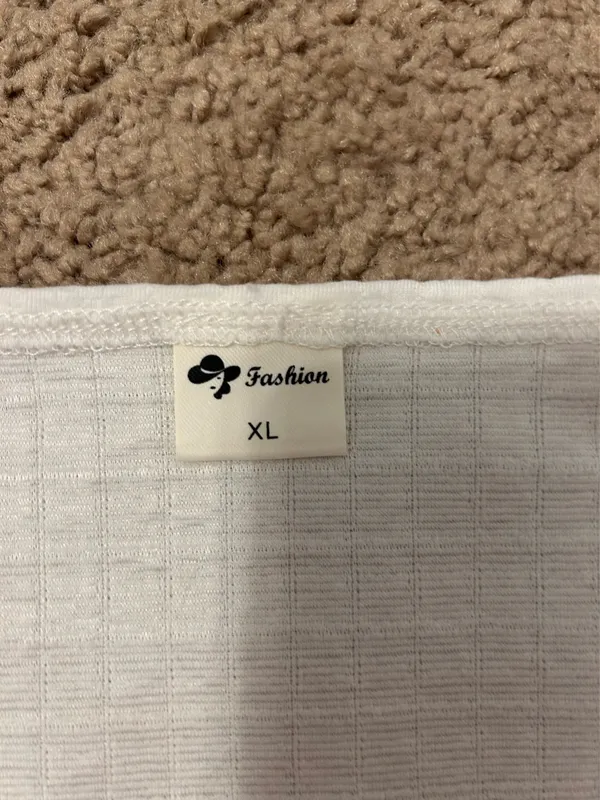 Amazon White long sleeve dress - Image 4