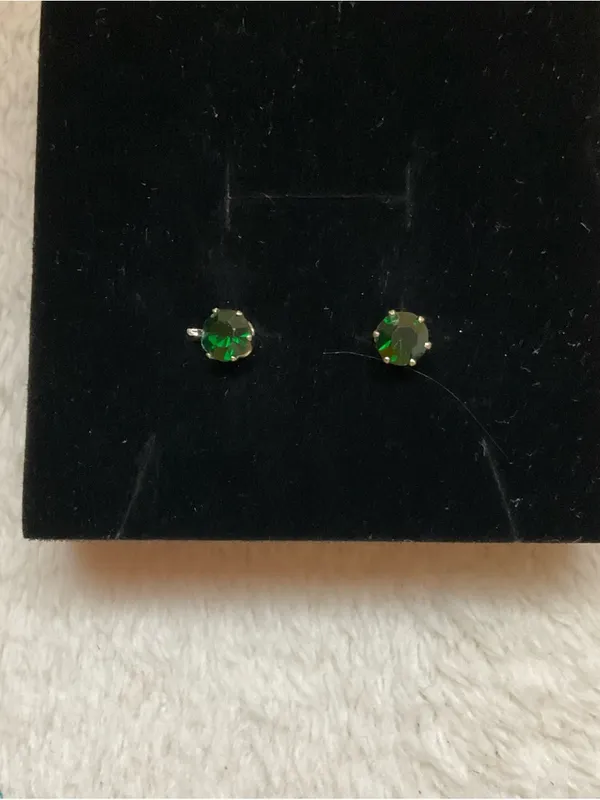 Emerald Green Crystal Stud Earrings - Women Jewelry - Image 4