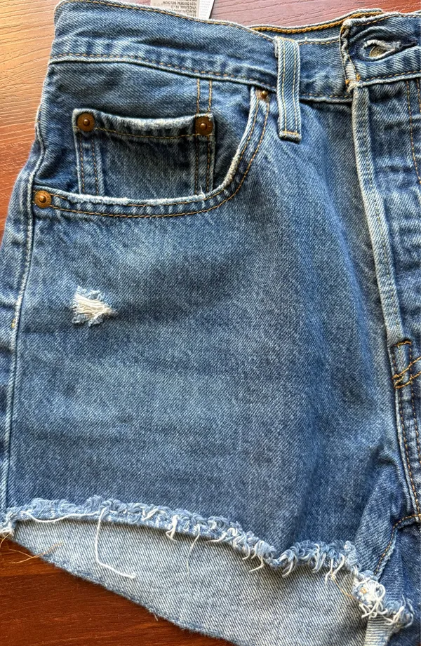 Levi’s 501 Shorts - Image 5