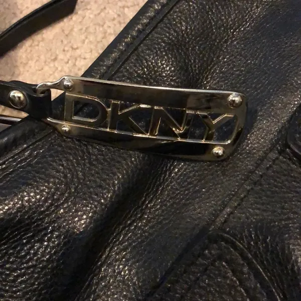 DKNY Large Leather Hobo Bag – Slouchy Style, Silver Hardware - Image 3