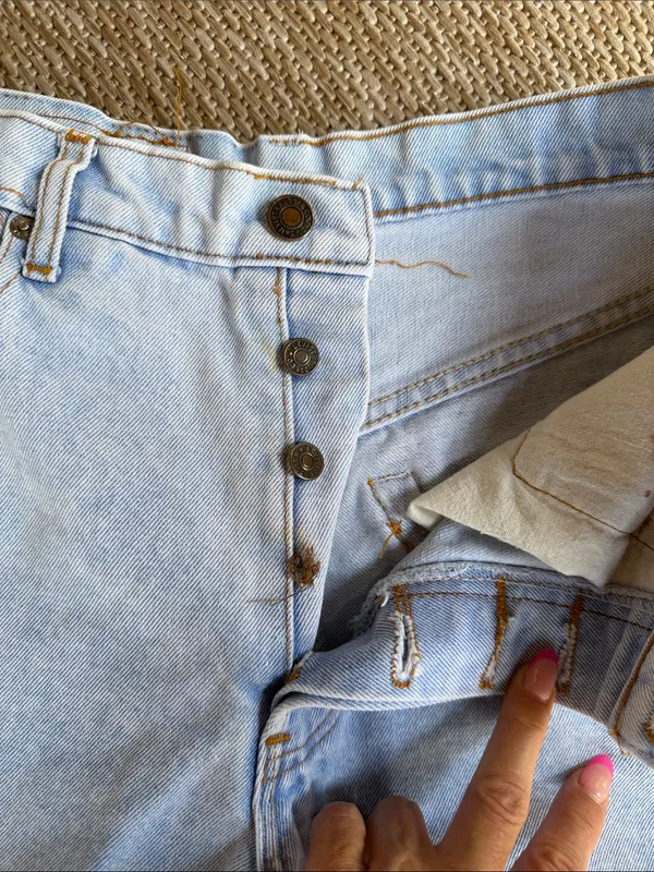Levi's Light Blue Denim Jeans with Brown Leather Patch - Image 2