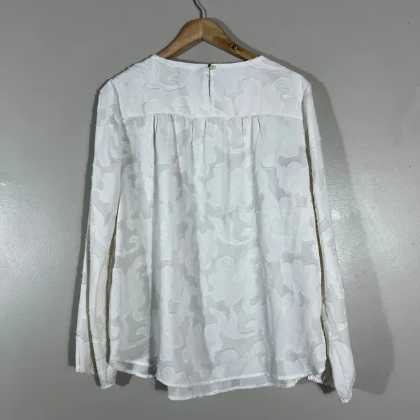 LOFT Floral Jacquard Burnout Blouse White Romantic Pintuck Yoke Top Size M - Image 3