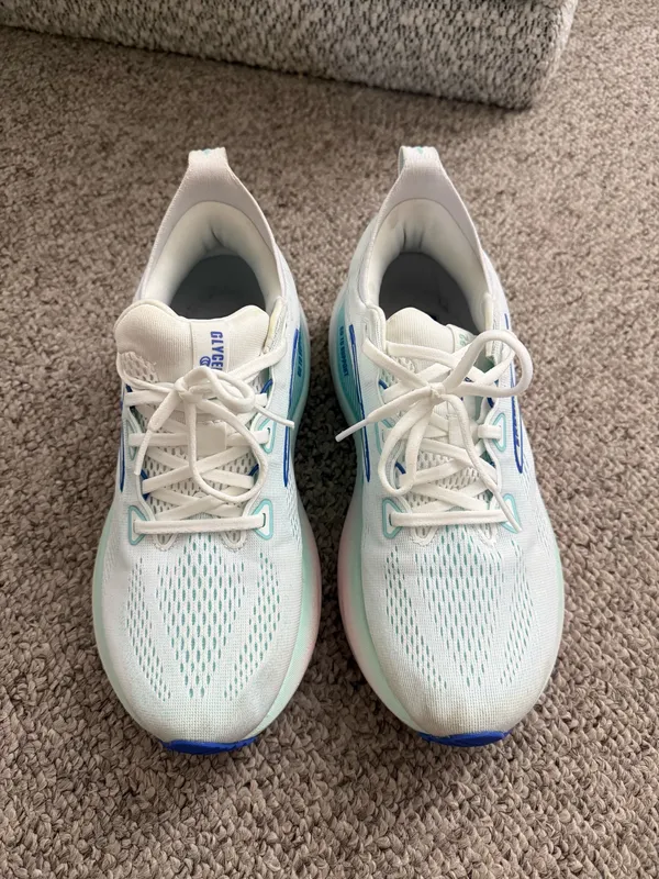 Brooks Running Shoes - Image 4