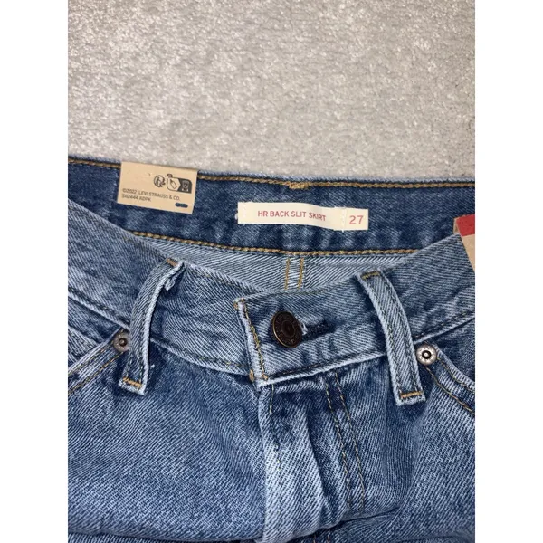 Levi Women High-Rise Back Slit Skirt 27 NWT - Image 4