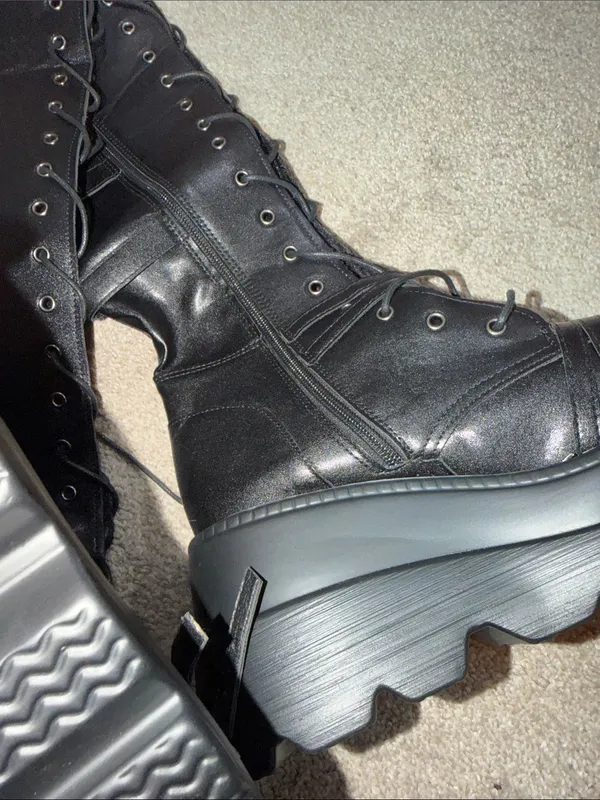 New no box no tags Women's Black Lace-Up Platform Knee Boots - Image 7