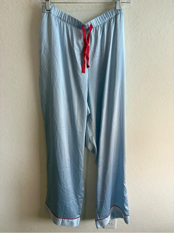 Victoria’s Secret Silky Light Blue Pajama Set with Red Piping Size XL - Image 2
