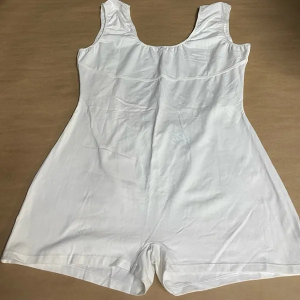 Free People Weekend Friend Shorty Bodysuit. Size XL - Image 4
