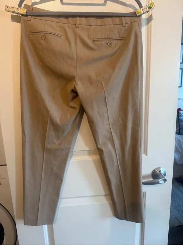 GAP Cropped Tailored Ankle Pants in Taupe - Image 5