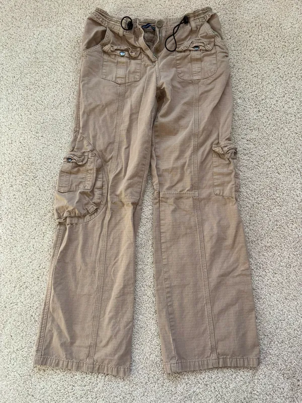Brandy Melville Brown Kim Cargo Pants - Image 3