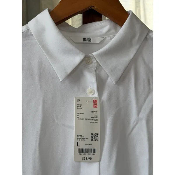 UNIQLO Women's L White Solid Collared Long Sleeve Button Women's Rayon Blouse - Image 3