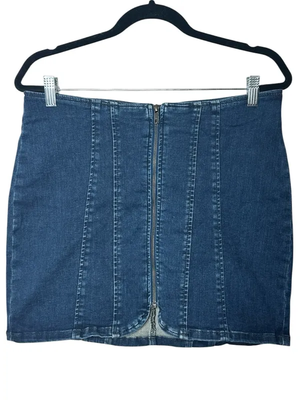 Free People We The Free Layla Denim Miniskirt Size 12 - Image 2