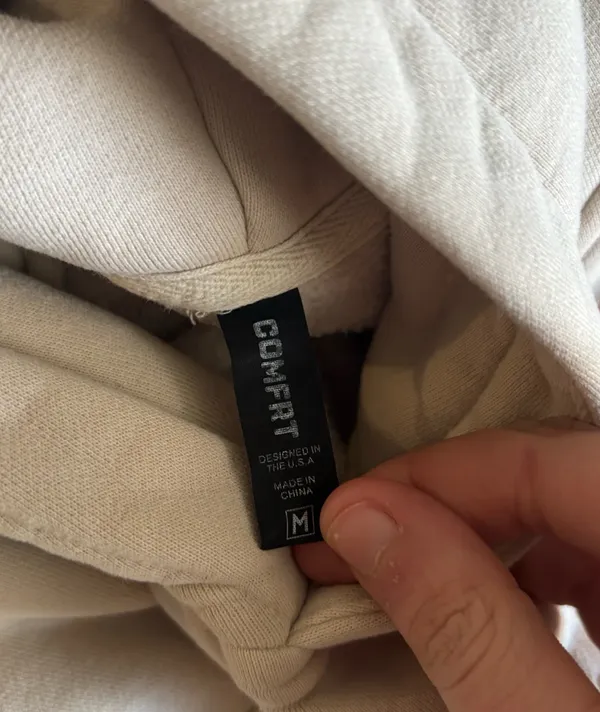 Comfrt Hoodie - Image 3