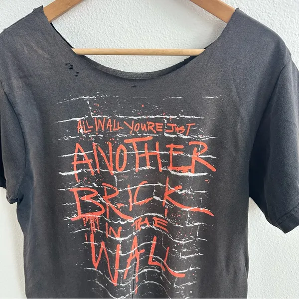 Pink Floyd Off The Shoulder Rock T-shirt - Image 2