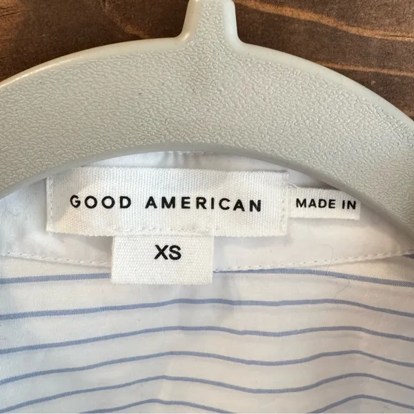 Good American Cotton Poplin Cropped Shirt‎ in Blue Stripe XS - Image 2