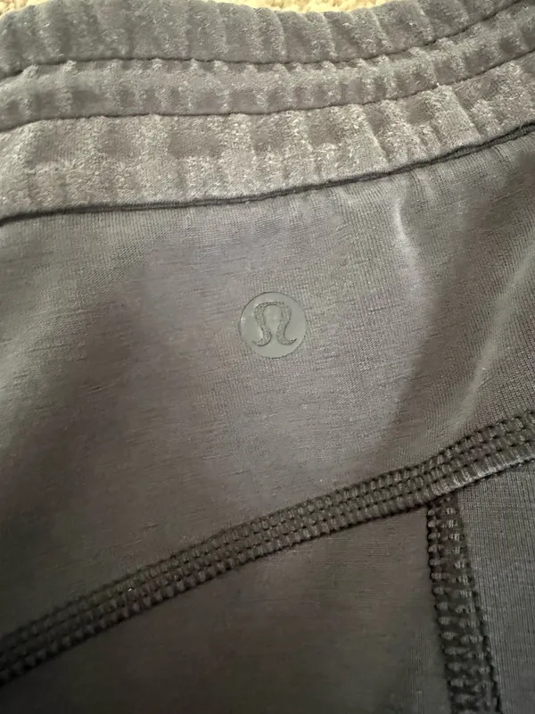 Lululemon Softstreme High-Rise Shorts - Image 3