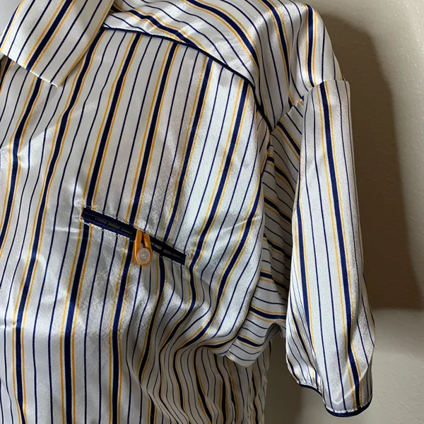 Val mode Lingerie New! Pajama Set Pj Shirt Shorts Stripes Button Up White Blue M - Image 4
