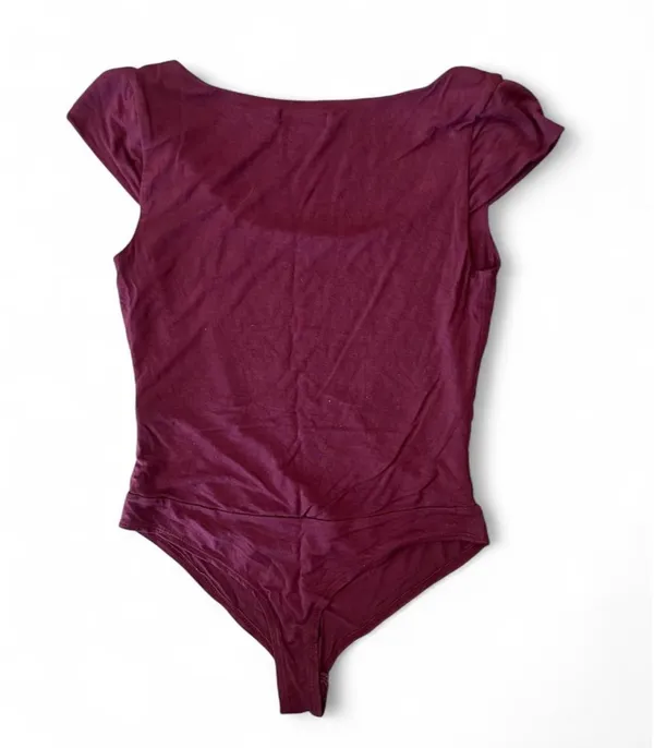 Vestique Burgundy Bodysuit Scoop Neck M - Image 7