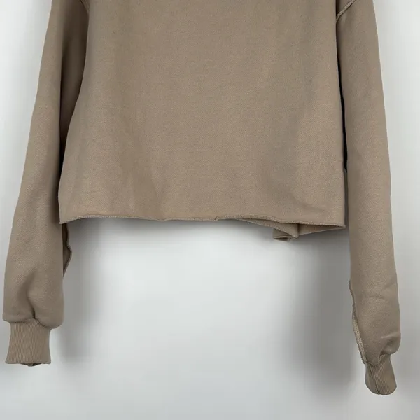Amazhiyu Cropped Sweatshirt Long Sleeves Pullover Fleece Crop Top Medium Tan - Image 5