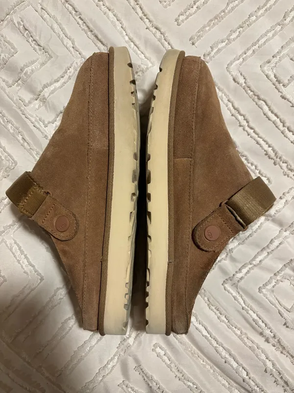 UGG Goldenstar Clogs - Image 6
