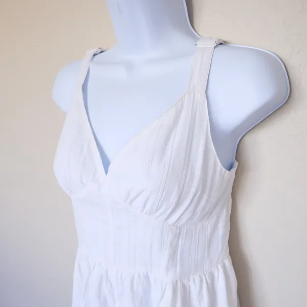 American Eagle Romper Womens Medium White Cotton Grid Smocked Back Summer V-Neck - Image 8