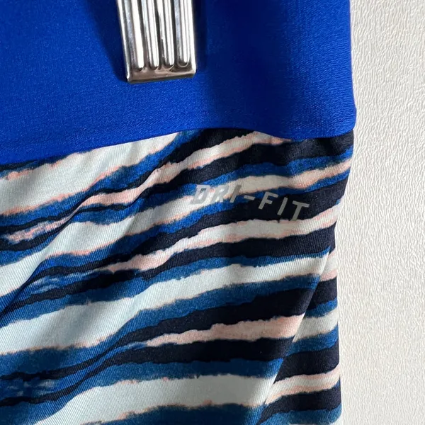 Nike Pro Dri-FIT Women Blue Pink‎ Striped Compression Athletic Shorts Size Large - Image 7