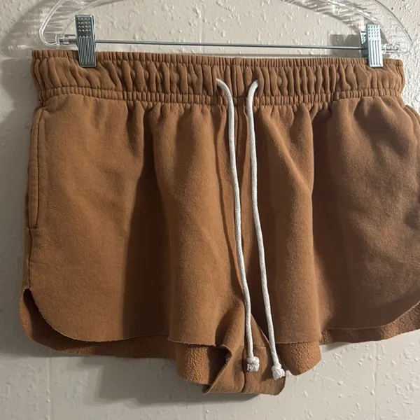 Wild Fable Women's Tan Shorts - Image 2