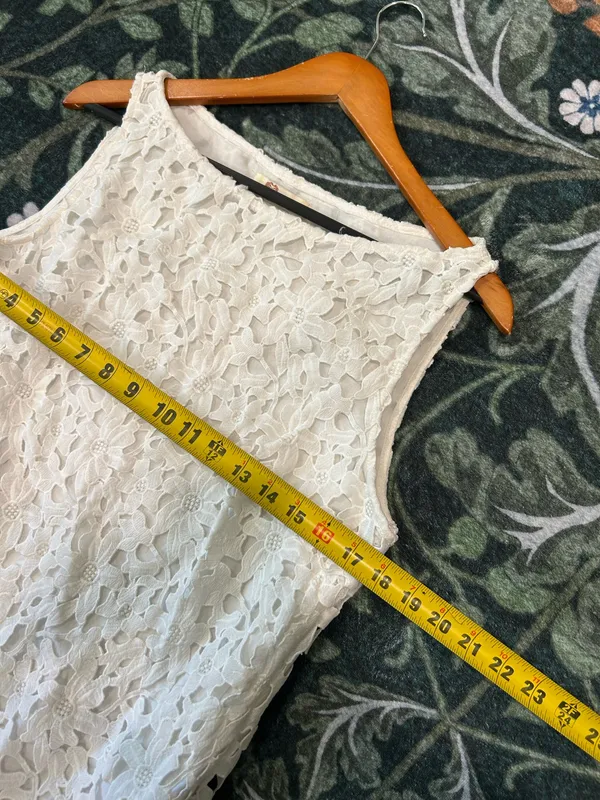 White dress (L) Size L - Image 8