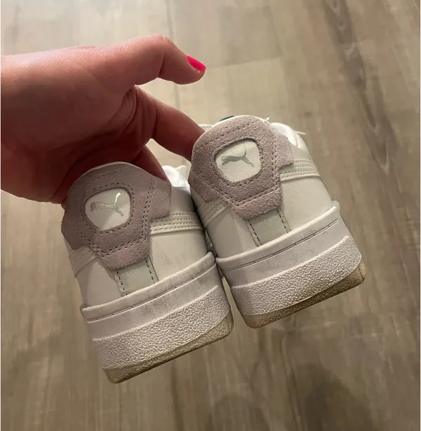 Platform Puma Sneakers - Image 3