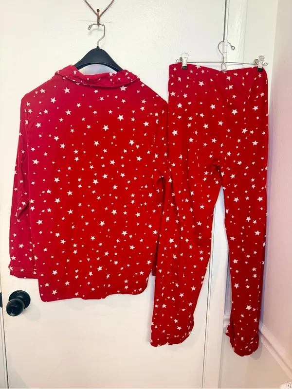 red star Pottery Barn Kids adult/women’s size M pajama set - Image 8