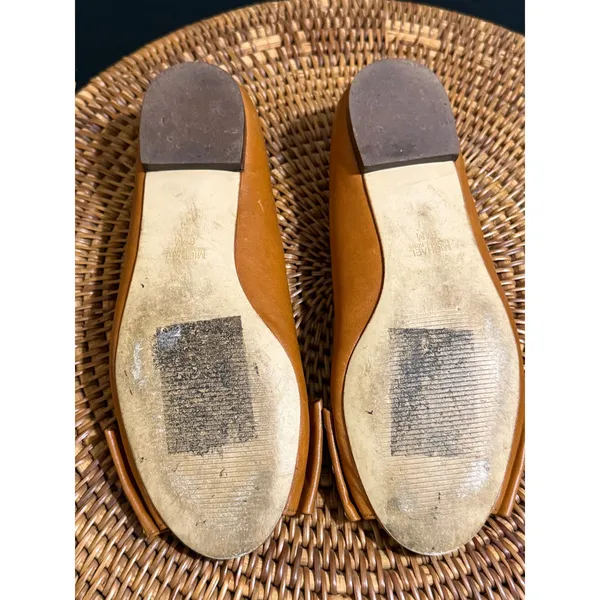 Michael Michael Kors Tan Leather Studded Bow Peep Toe Flats Brown Gold 6.5M - Image 5
