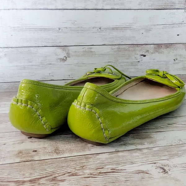 Michael Kors Flats - Green Flats Size 6.5 M - Leather Upper - Cosmetic Issues - Image 2