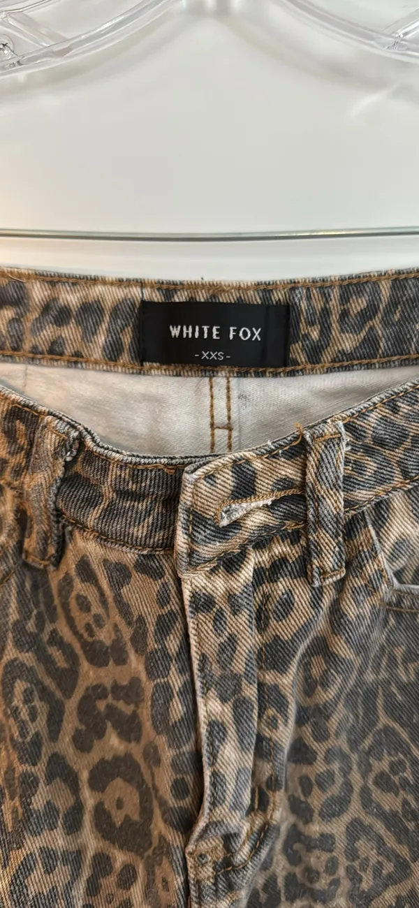 White Fox Jeans Boutique - Image 2