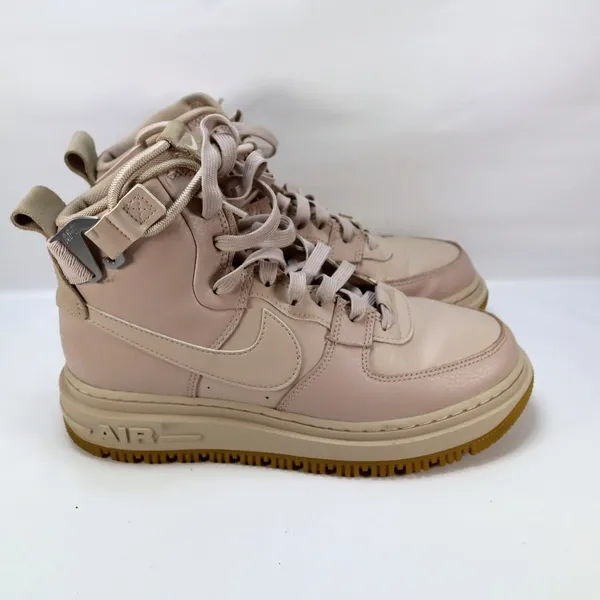Womens Nike Air Force 1 Utility Fossil Stone 2.0 Trail Boot Snow DC3584 200 Sz 8 - Image 3