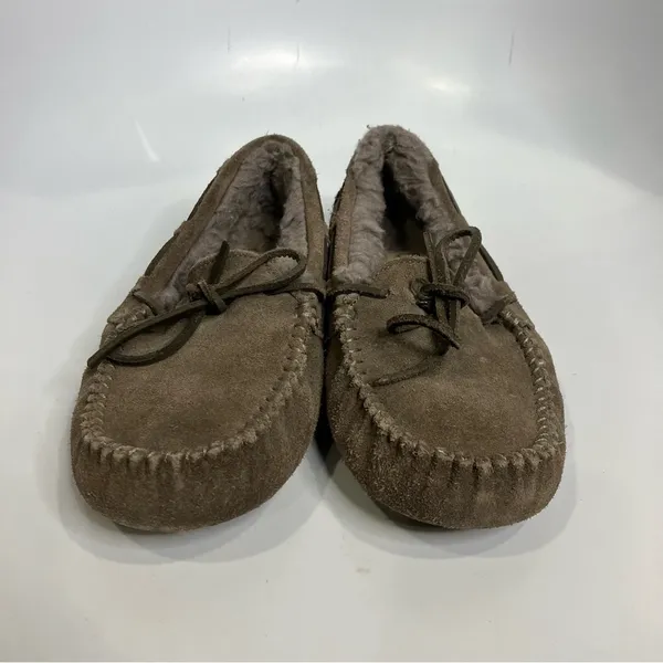 UGG Dakota slippers taupe women’s size 6 house‎ shoes casual shearling lined - Image 3