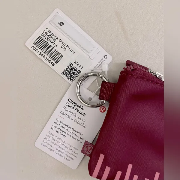 Lululemon NWT Clippable Card Pouch Burgundy Wristlet - Image 5