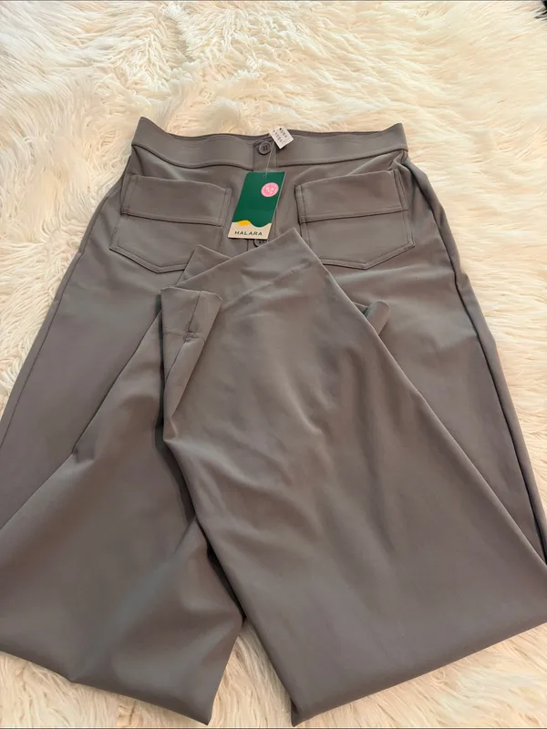 HALARA High-Waist Wide Leg Pants in Gray size M inseam 30” brand new - Image 5